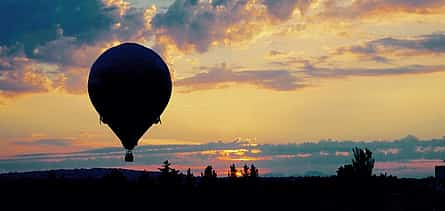 Foto 2 Classic Hot Air Balloon Flight in the Afternoon