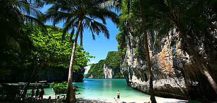 Foto 2 Krabi: Hong Island with Snorkeling and Swimming by Longtail Boat