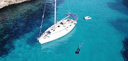 Photo 2 Full-day Private Sailing Tour in Palma de Mallorca