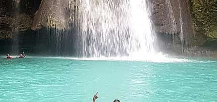 Foto 2 Wild and Wowed Cebu Tour: Schnorcheln mit Walhaien, Kawasan Canyoning und Zipline