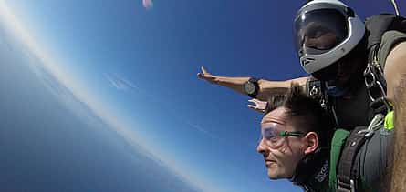 Foto 2 Tandem-Fallschirmsprung Athen