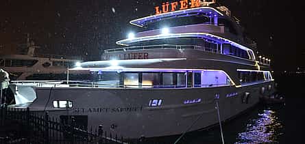 Photo 2 New Year's Eve Bosphorus Dinner Cruise  with Alcoholic Drink Menu