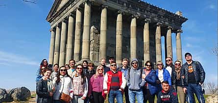 Foto 2 Garni-Tempel, Geghard-Kloster, Meisterkurs im Lavash-Backen, Sewansee, Sewanavank-Kloster