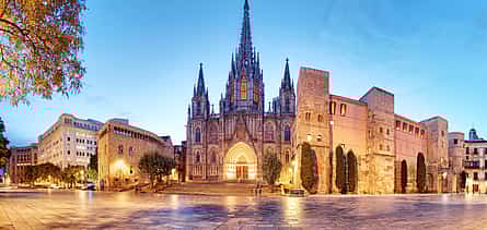 Photo 2 Barcelona Walking Tour: Flamenco Show, Tapas Dinner and Gothic Quarter