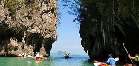 Foto 2 Krabi: Hong Island with Snorkeling and Kayaking by Speed Boat