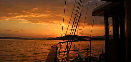 Foto 2 Kreuzfahrt bei Sonnenuntergang mit Live-Musik