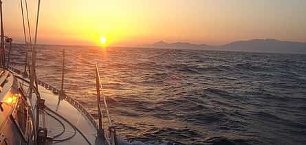 Foto 2 Private Champagner-Sonnenuntergangs-Kreuzfahrt mit einer Segelyacht Koursaros