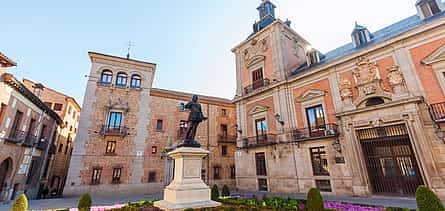 Photo 2 5-hour Madrid Private City Tour