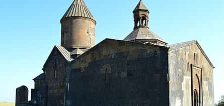 Foto 2 Tour privato al Monte Aragats, al Lago Kari e al Monastero di Saghmosavank