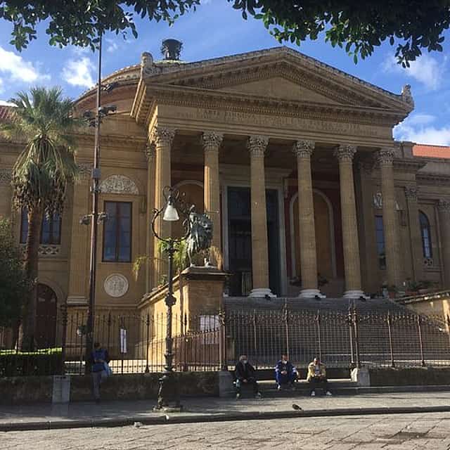 Walking Tour in the Historic Center of Palermo