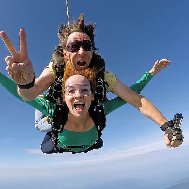 Abu Dhabi Tandem Skydiving from Dubai