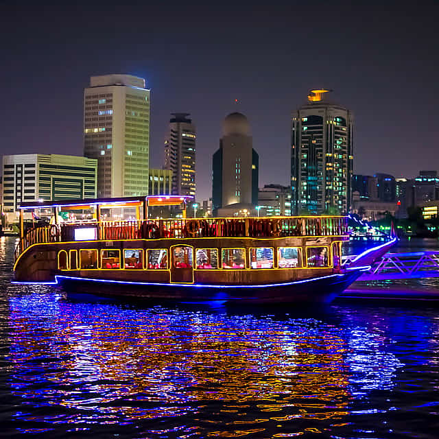 IMG World and Dhow Cruise with Dinner Family Package