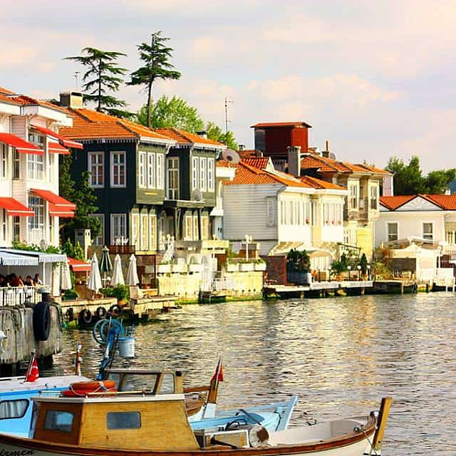 Istanbul Princess Island Full Day Tour with Lunch