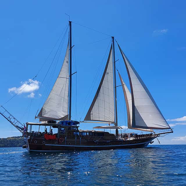 Sailing Cruise aboard a Unique Wooden Sail Ship