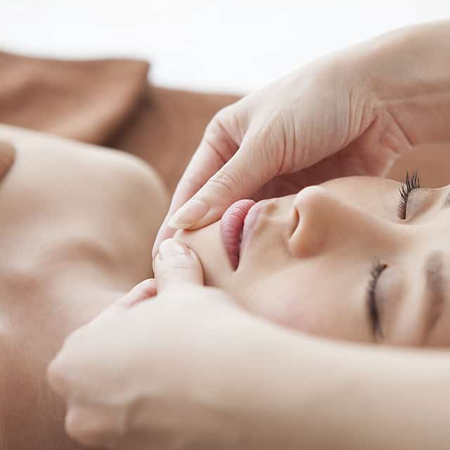 Ko-Bi-Do Facial Massage