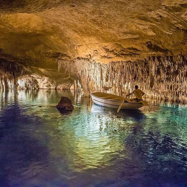 Grotten van Drach en Majorica Parelfabriek
