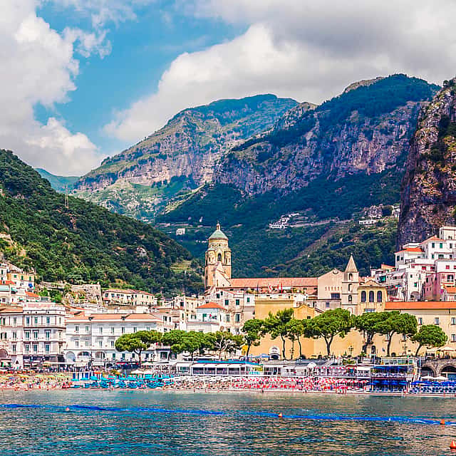 Côte amalfitaine depuis Naples avec déjeuner