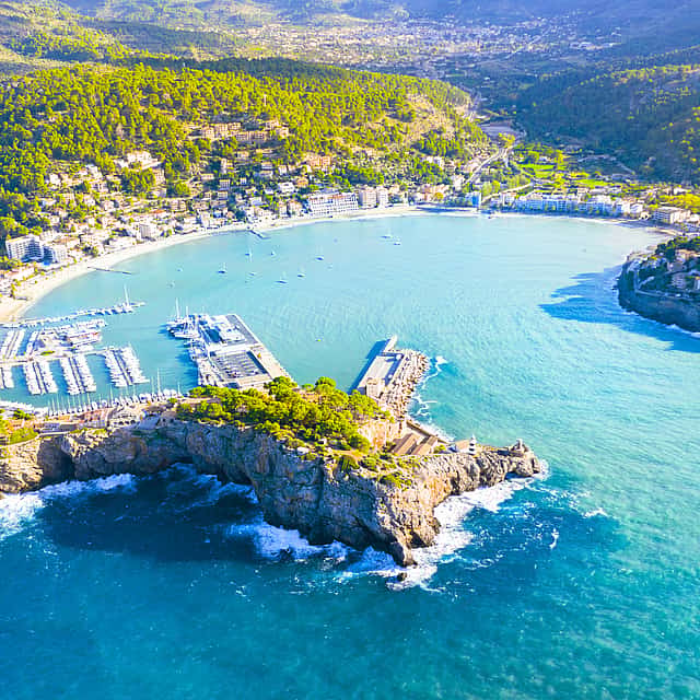 Full-day Private Sailing Tour in Palma de Mallorca