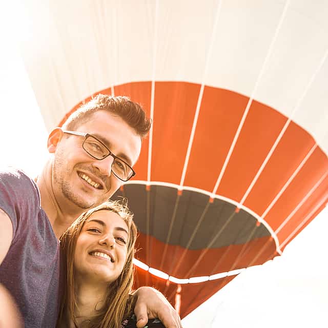 Luchtballonvaart met ontbijtbuffet en kamelentocht