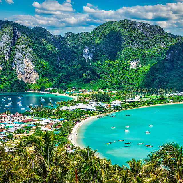 Phuket: Maya Bay, Phi Phi and Khai Islands by Speedboat