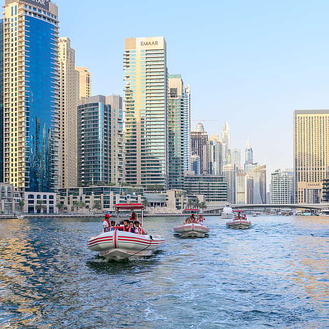 60-minute Speedboat Tour from Dubai Marina