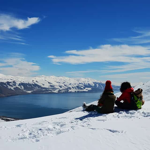Excursión al lago Sevan, Sevanavank y Dilijan con clase magistral de comida navideña armenia