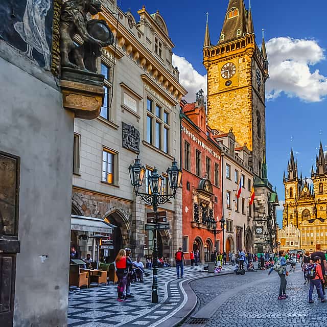 Gran Recorrido por Praga en E-Scooter