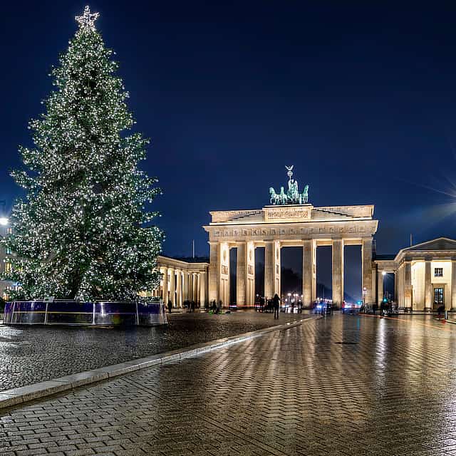 Tour privado de un día por la historia de Berlín