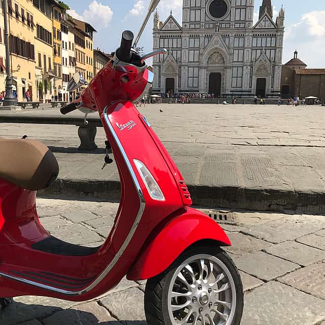 Прогулка на Vespa во Флоренции