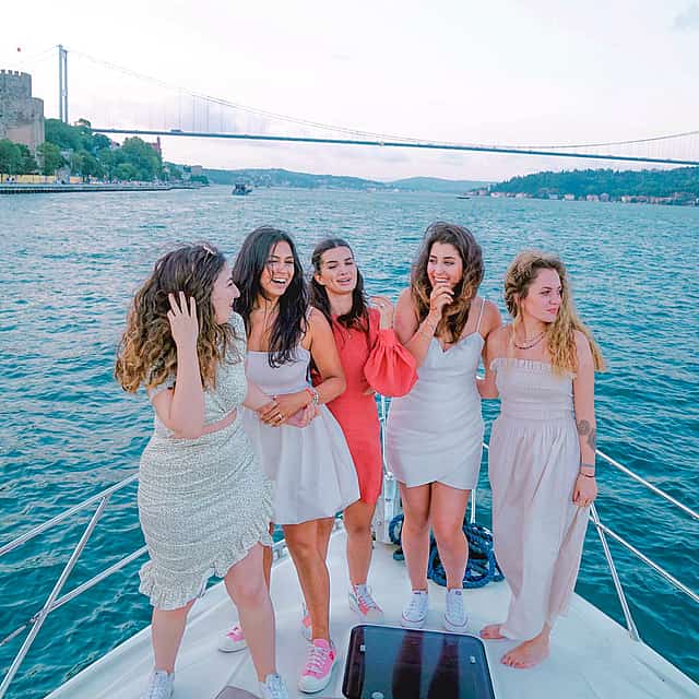 Private Luxury Yacht Service in Istanbul