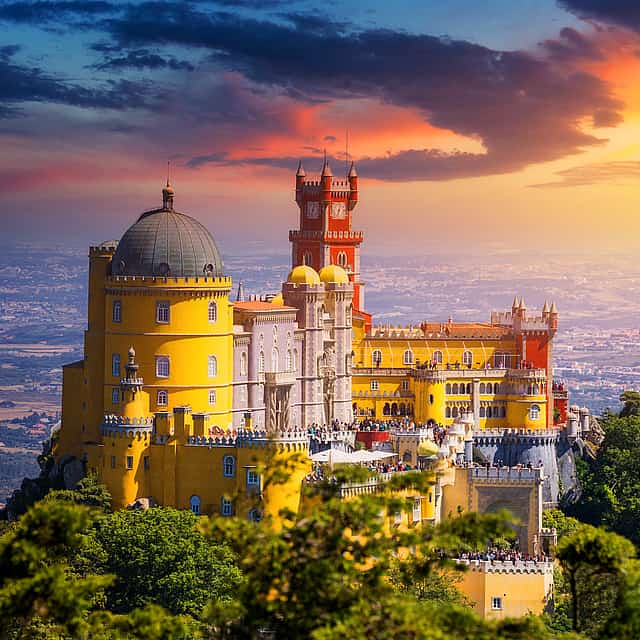 Morning Tour in Sintra, Palace of Pena and Cabo da Roca Small Group Tour from Cascais