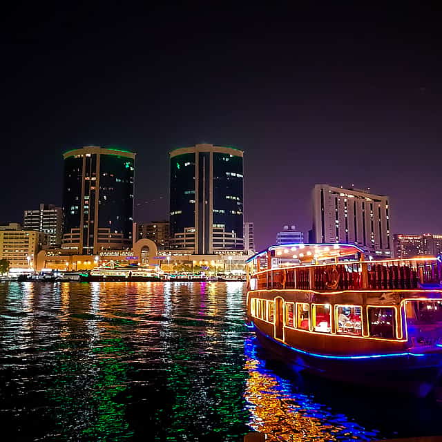Dhow Cruise Dinner at Creek with Entertainment Shows