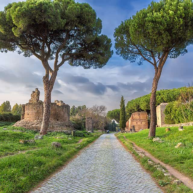 Angels and Demons Walking Tour in Rome