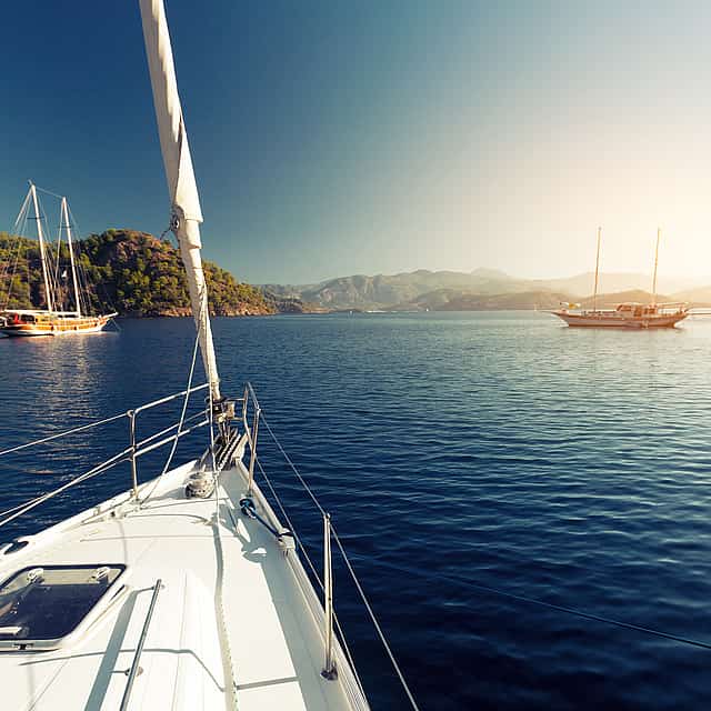 Sailing Yacht Tour