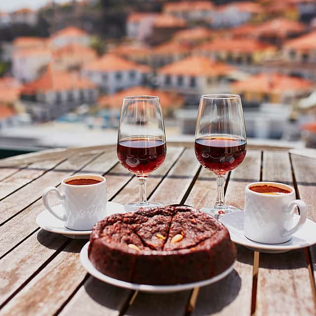 Für Paare: Kulinarische und kulturelle Tour auf Madeira