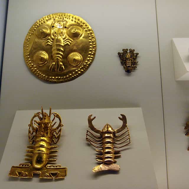 San Jose Walking Food Tour and Pre-Columbian Gold Museum Visit