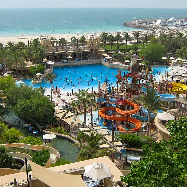 Parque acuático Wild Wadi con traslado