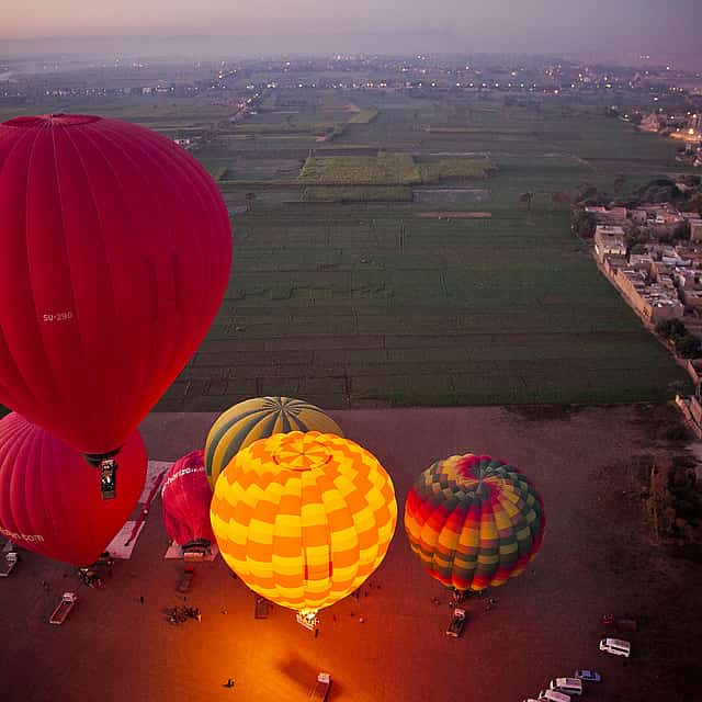 Paseo privado en globo aerostático en Luxor