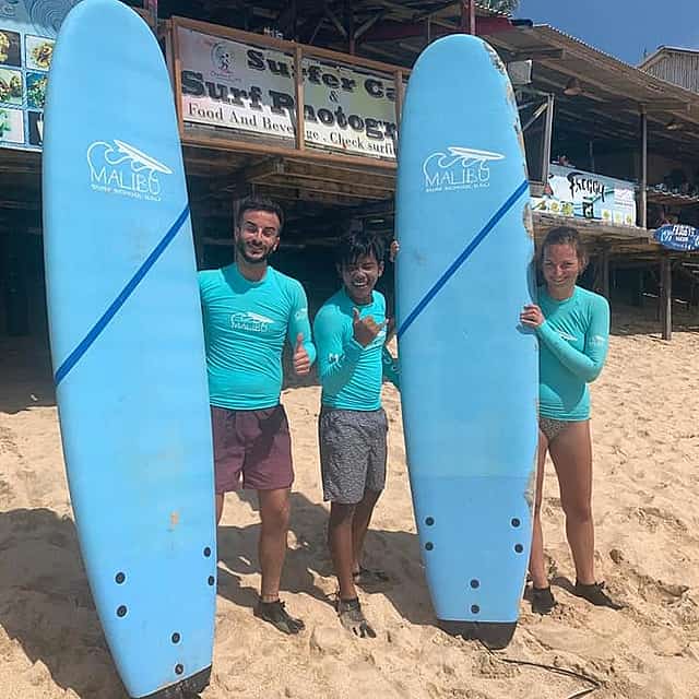 Clases de surf en pareja