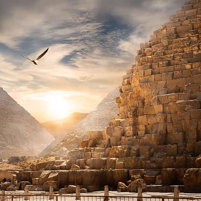 Giza Pyramids, Egyptian Museum and Khan El Khalili Bazaar Tour