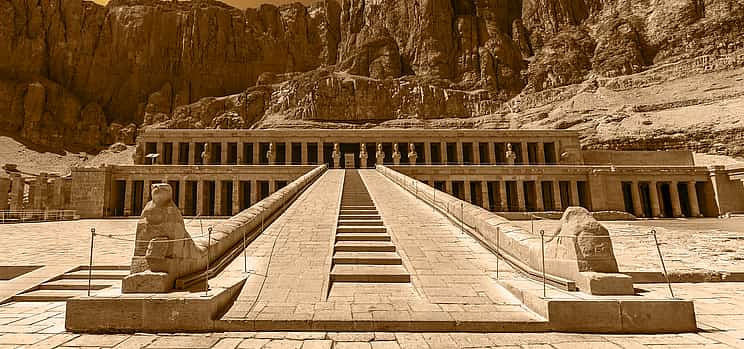Photo 1 Full-day Tour to East and West Banks of Luxor