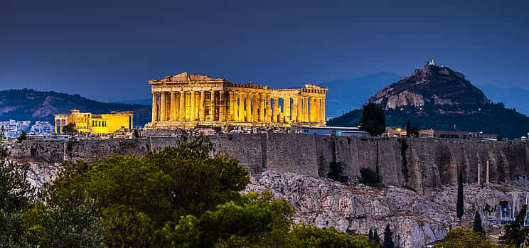 Photo 1 Athens by Night Small Group Sightseeing with Drinks and Food Tasting