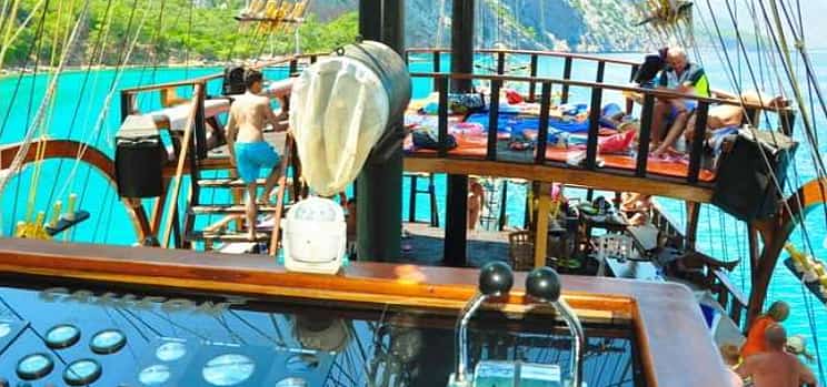 Photo 1 Pirate Yacht Galleon in Kemer from Antalya