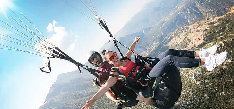 Foto 1 Excursión personalizada en parapente biplaza