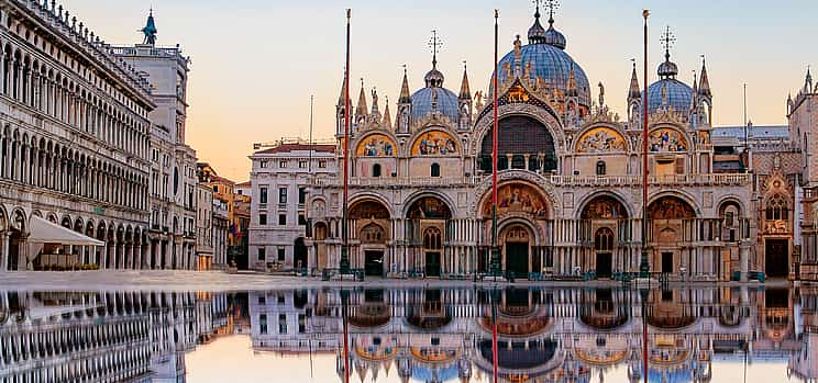 Photo 1 Saint Mark's Basilica and Doge's Palace Private Tour