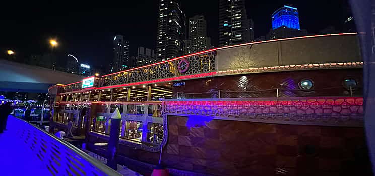 照片 1 Ocean Empress Dinner Cruise VIP Package