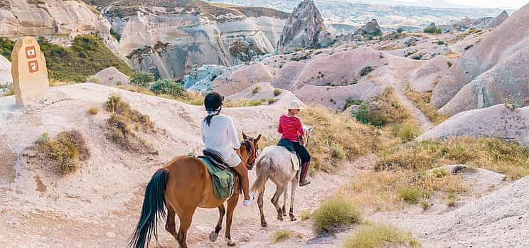 Foto 1 2-hour Cappadocia  Horseback Riding