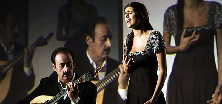 Photo 1 Private Night Tour with Dinner and Fado Show