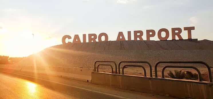 Photo 1 Private Transfer In Cairo
