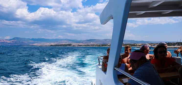 Foto 1 Excursión por la región de Akamas con crucero vespertino por la Laguna Azul desde Pafos y Limasol